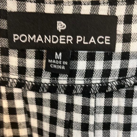 Pomander Place Black and White Puff Sleeve Mini Sundress - Picture 3 of 4